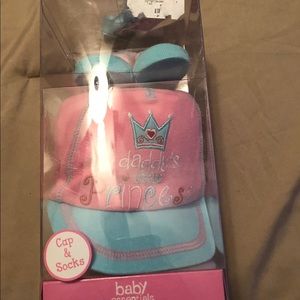 Baby cap and booties set